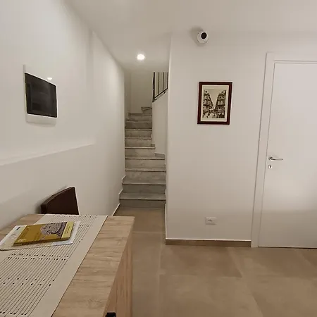 Calderai 52 Apartments-2